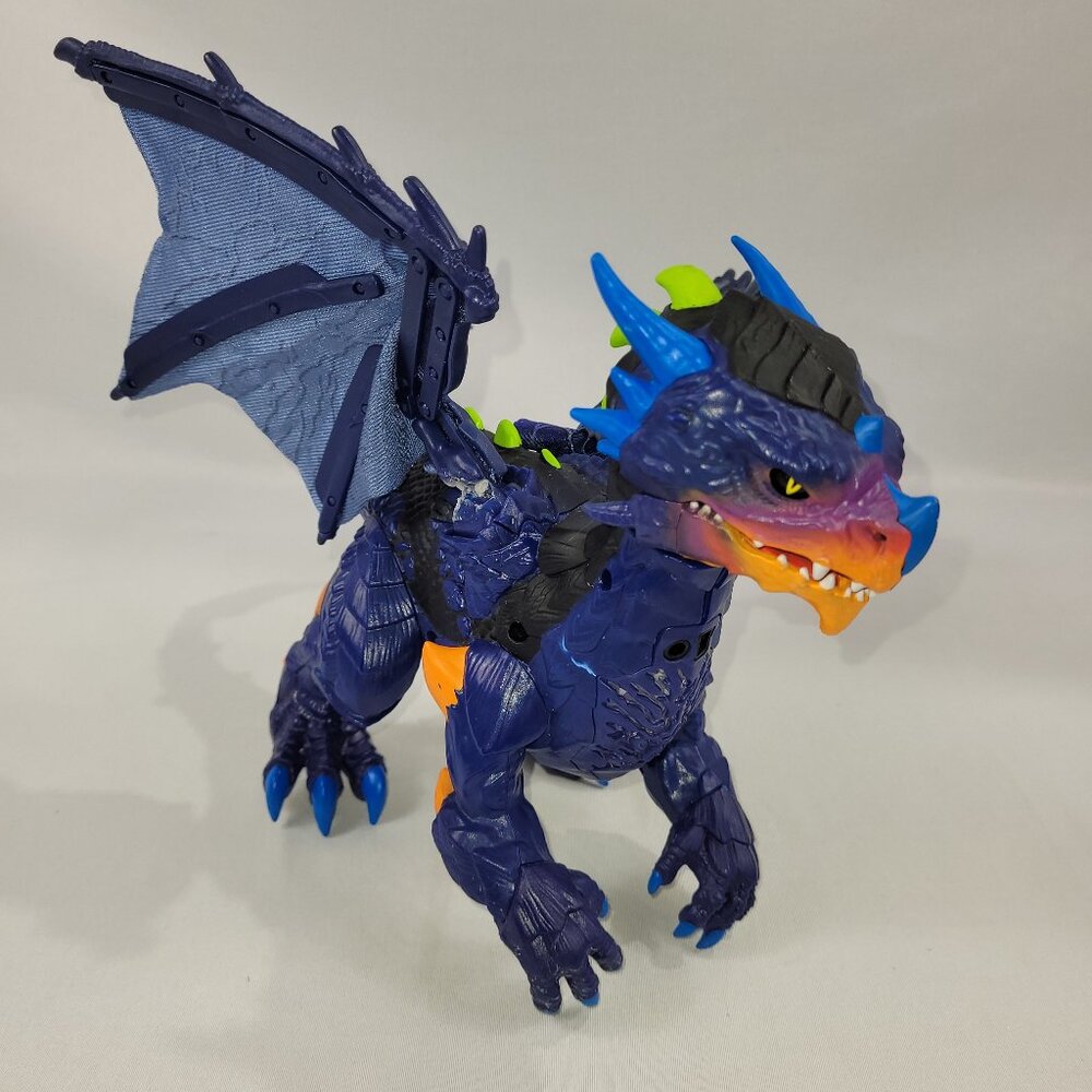 Fingerlings Untamed Legends Dragon Electronic Toy by WowWee Toys